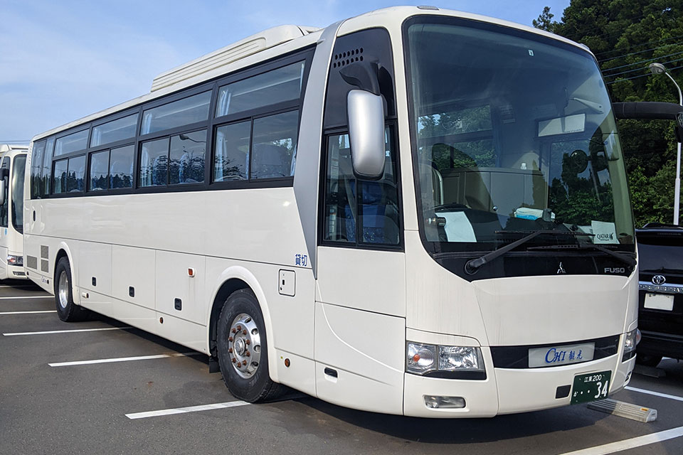 大型バス